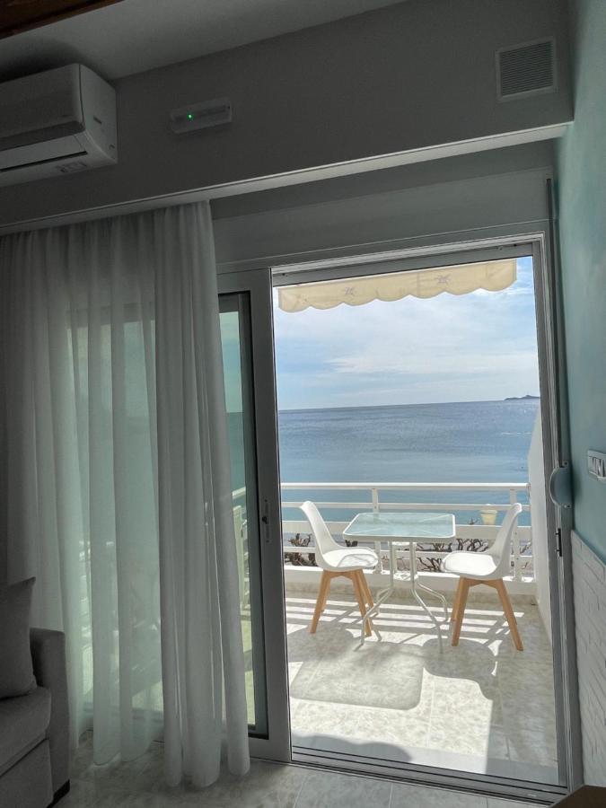 Skizenas Waterfront Apartments Haraki Dış mekan fotoğraf