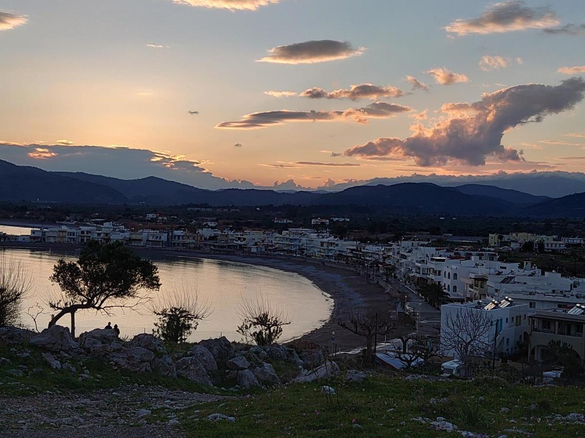 Skizenas Waterfront Apartments Haraki Dış mekan fotoğraf