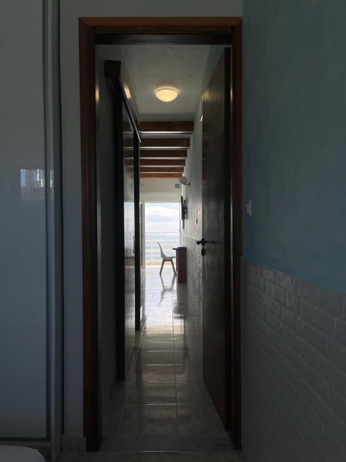 Skizenas Waterfront Apartments Haraki Dış mekan fotoğraf