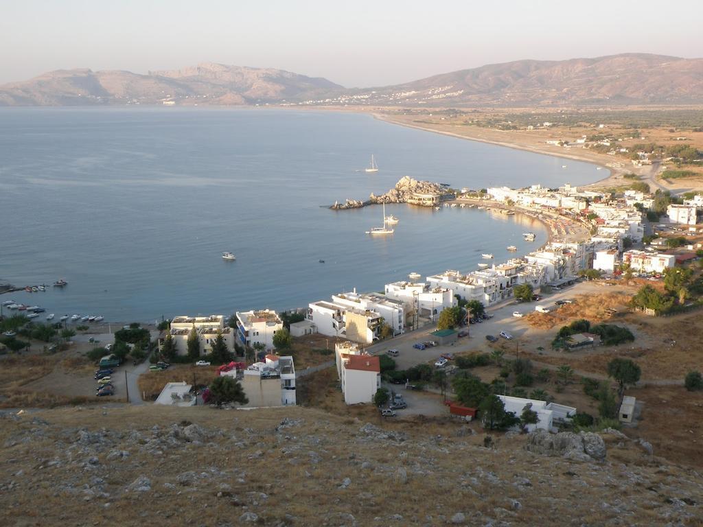 Skizenas Waterfront Apartments Haraki Dış mekan fotoğraf